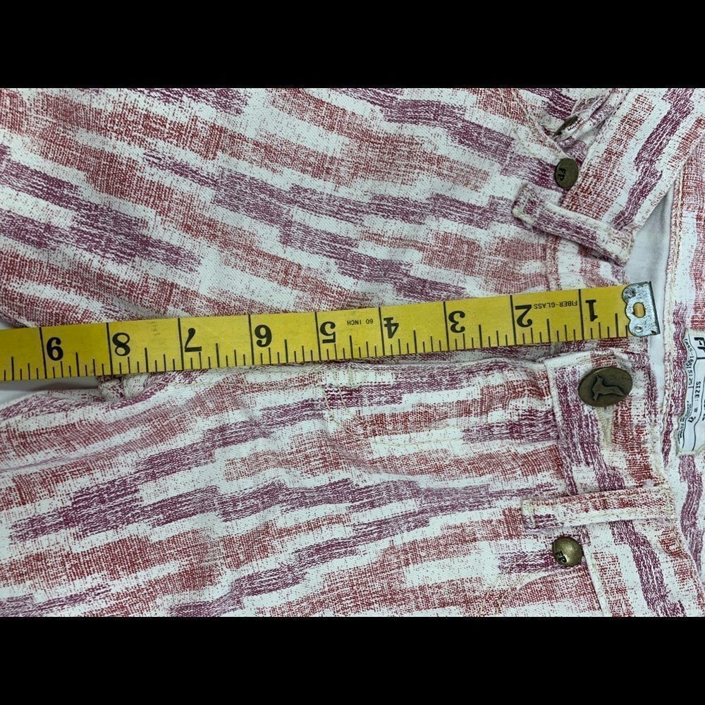 Free People Pink Pattern Crop Jeans Size 27 - Picture 10 of 10